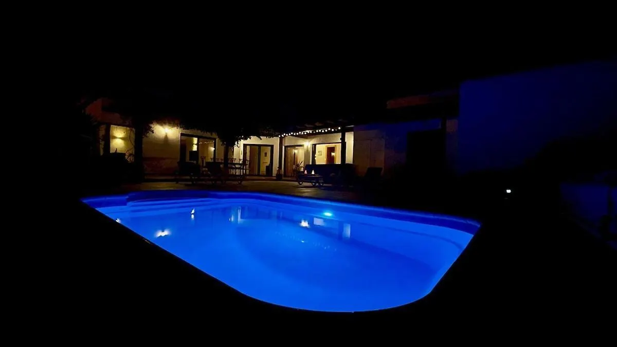 Villa spacieuse et lumineuse avec piscine Chauffée La Oliva España