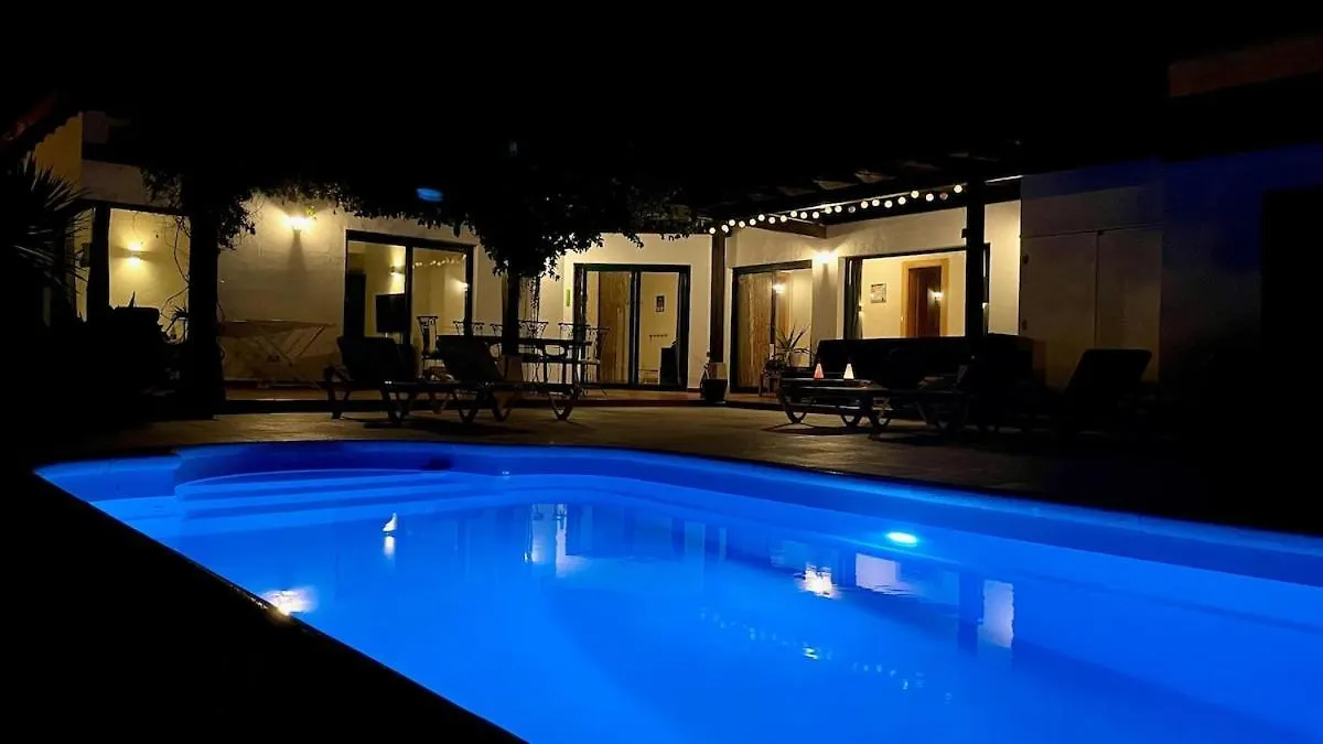 Villa spacieuse et lumineuse avec piscine Chauffée La Oliva 0*,